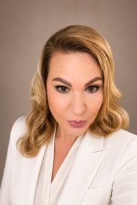 Елена Континен